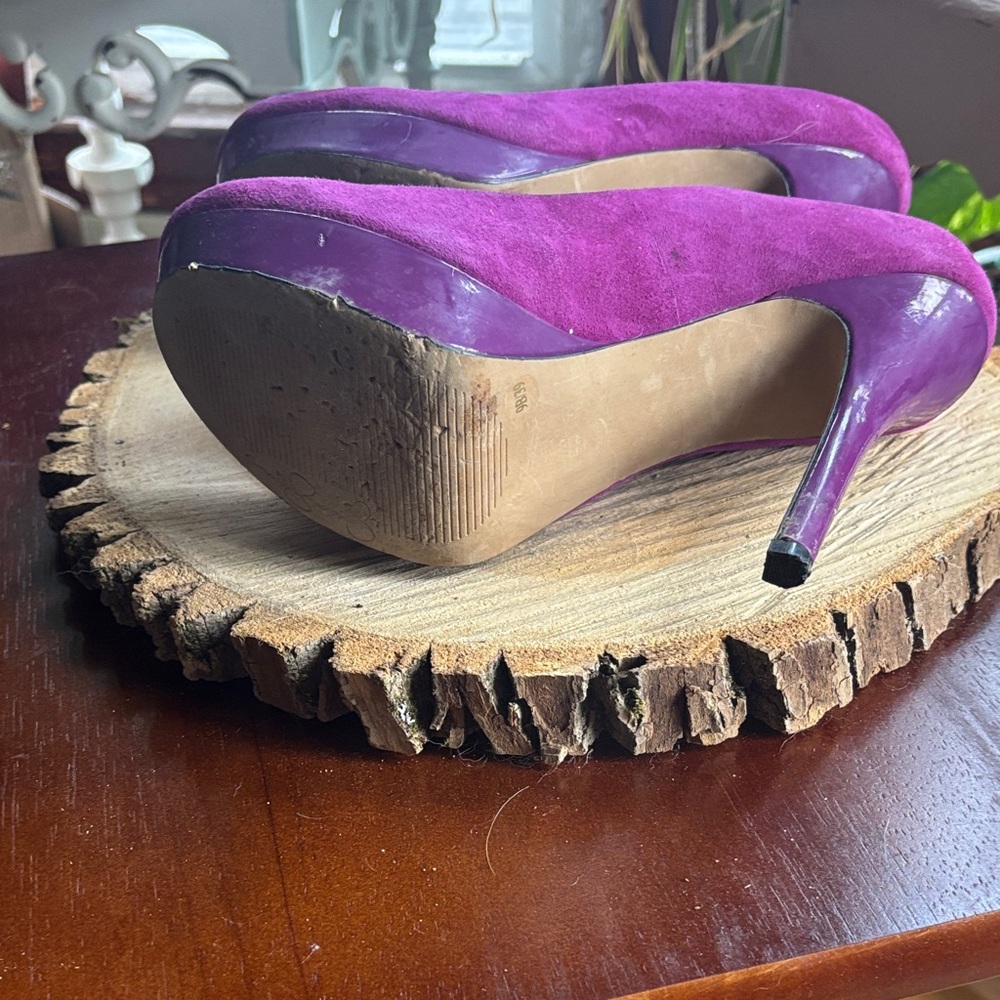 Jessica Simpson Fuchsia Heels - Picture 5 of 7